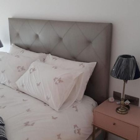 Ocean Village Apartment غيبرالتار المظهر الخارجي الصورة