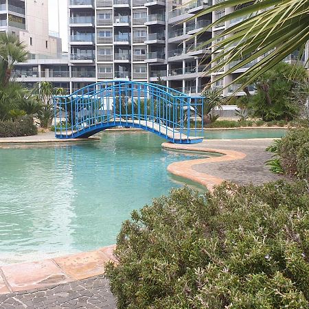 Ocean Village Apartment غيبرالتار المظهر الخارجي الصورة