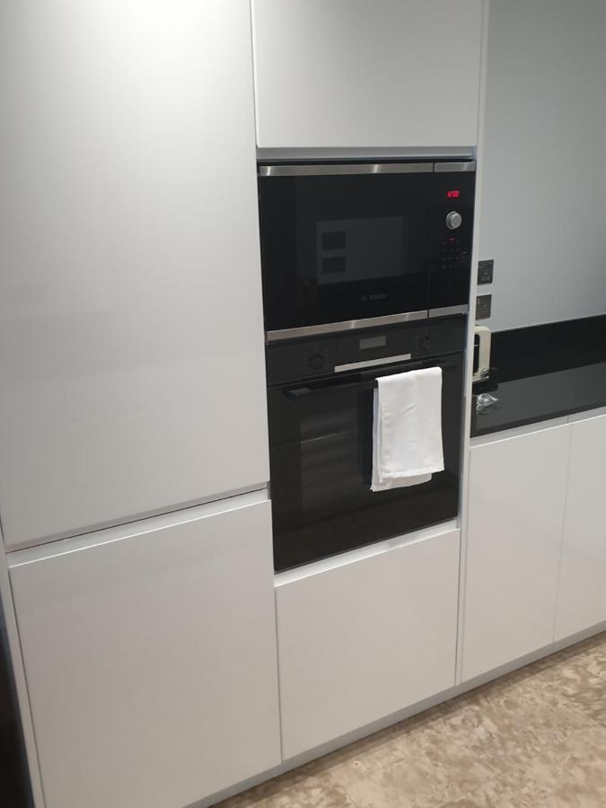 Ocean Village Apartment غيبرالتار المظهر الخارجي الصورة